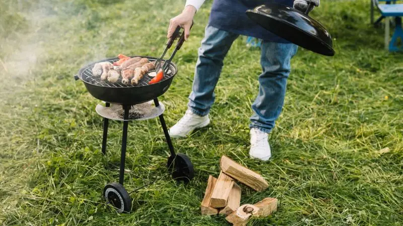 Outdoor Charcoal Grill