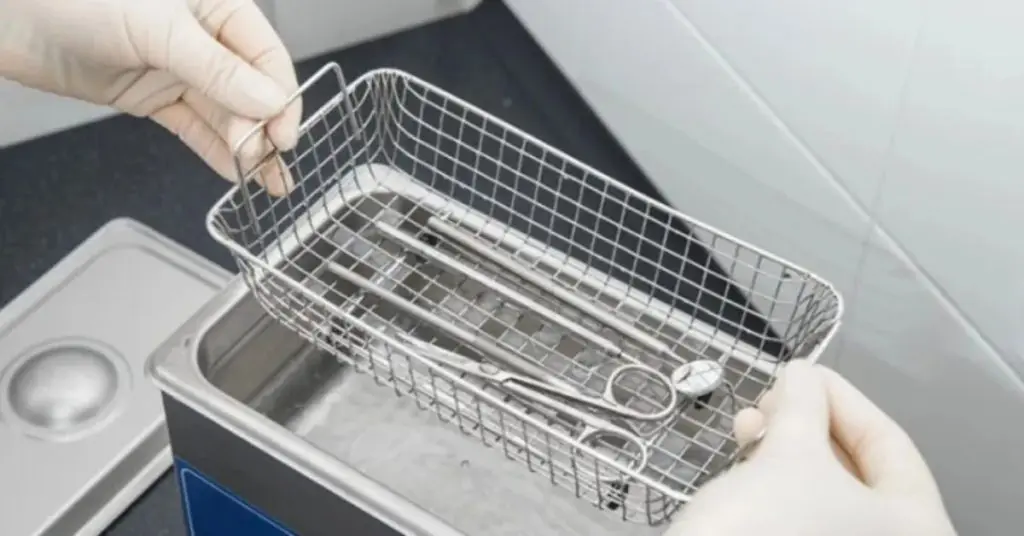 what is ultrasonic cleaning