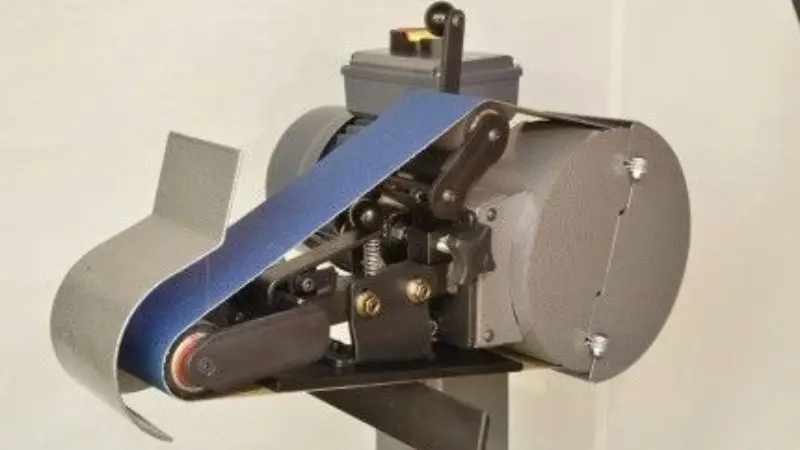 What Are the Main Parts of a Belt Sander?