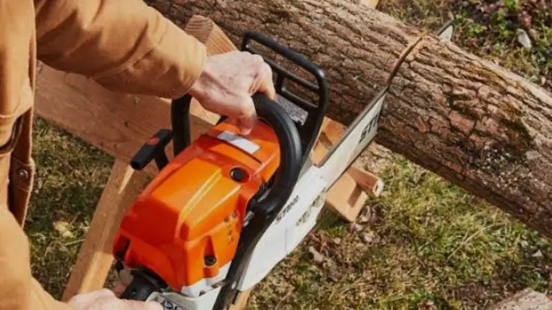 best 18-inch gas chainsaw